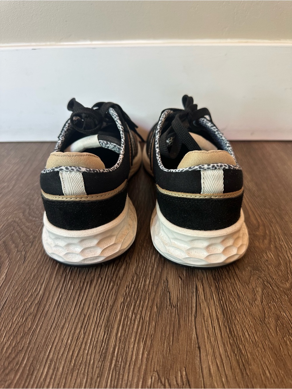 New Balance Black & White Casual Fresh Foam Sneaker - Picture 5 of 6